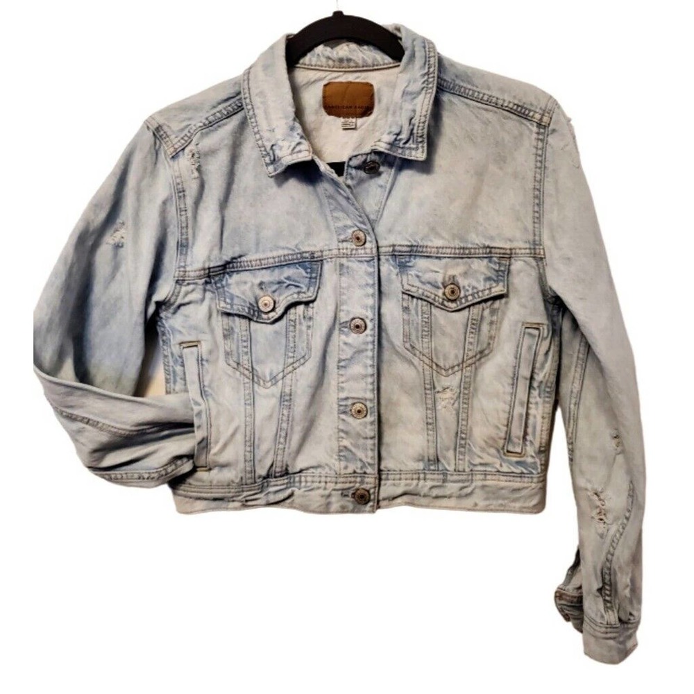 American Eagle Jean Jacket Denim Distressed Light Wash Women's Size Medium